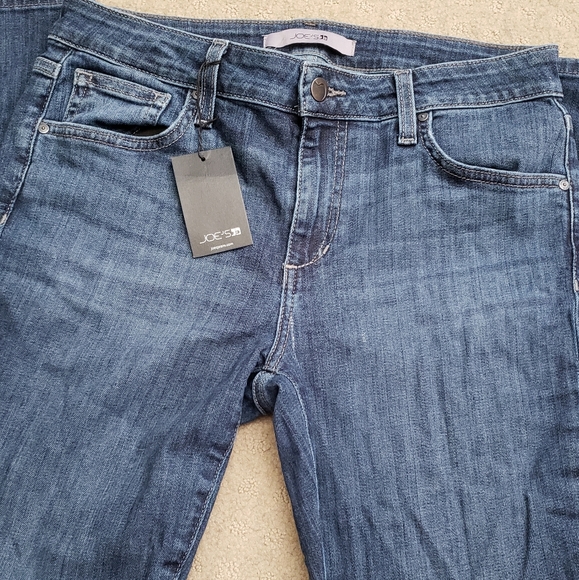 Joe's Jeans Curvy Skinny Ankle Jeans - Picture 3 of 8